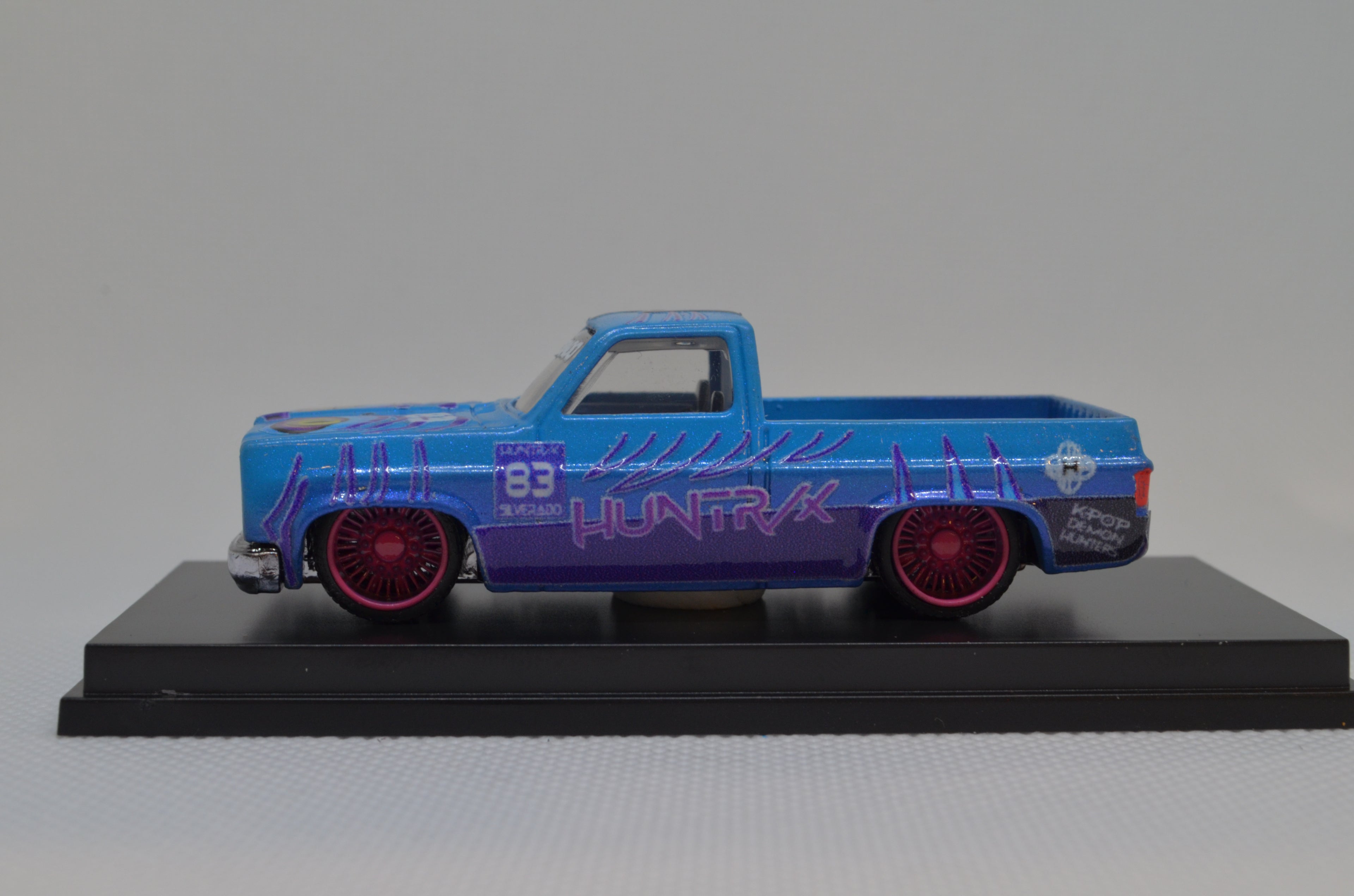 Custom 83 Silverado Derpy KPop Hunters Huntrixx Mainline