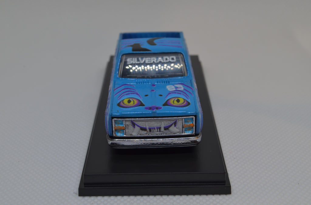 Custom 83 Silverado Derpy KPop Hunters Huntrixx Mainline
