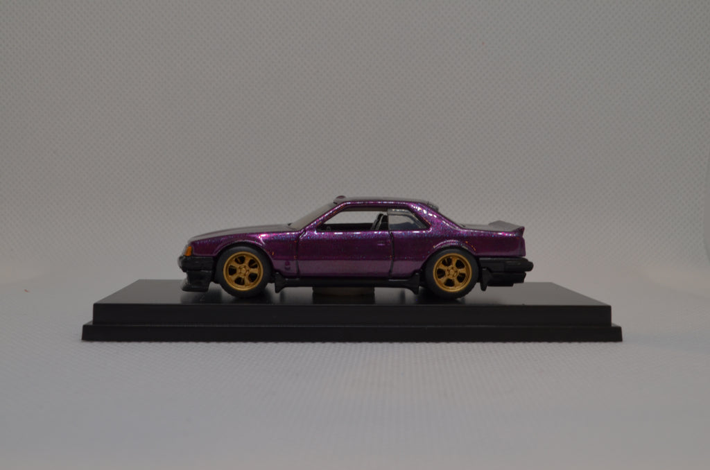 Custom Nissan Skyline R32 Mainline
