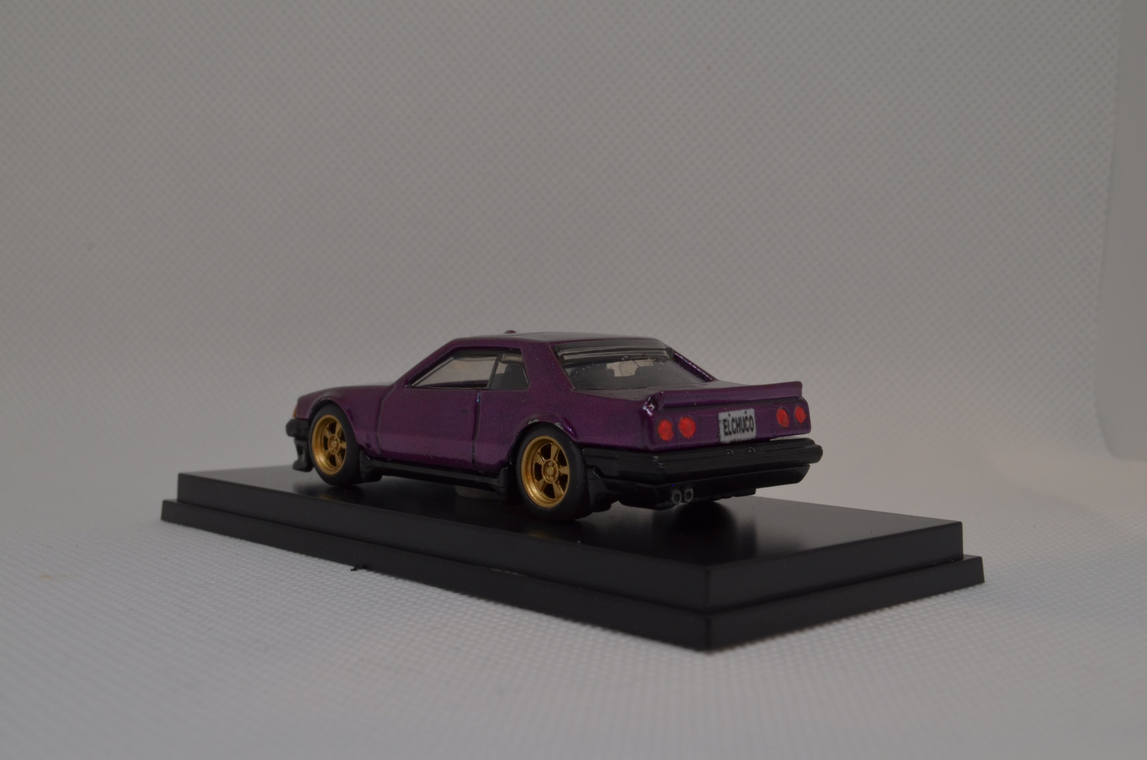 Custom Nissan Skyline R32 Mainline