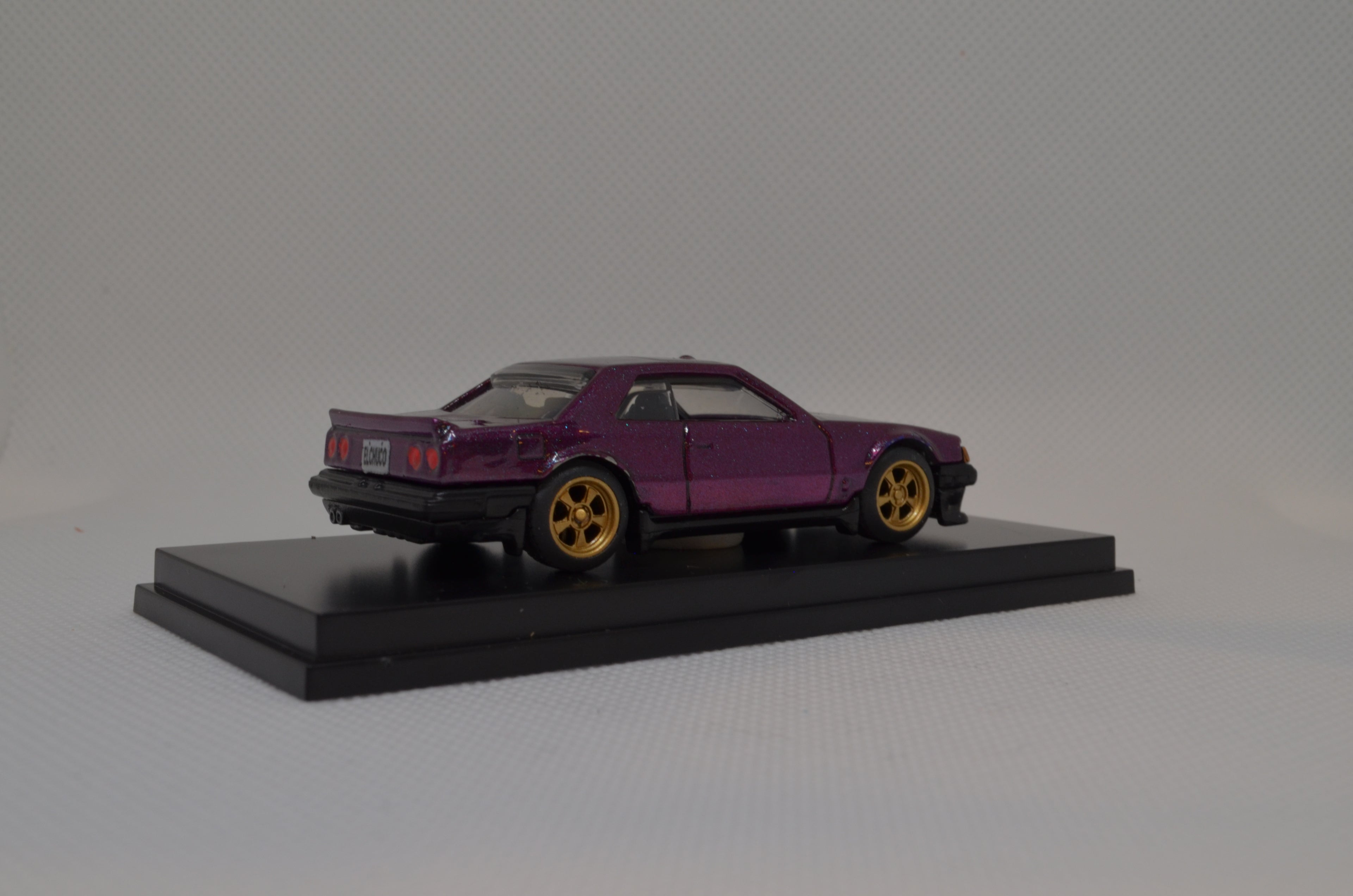 Custom Nissan Skyline R32 Mainline