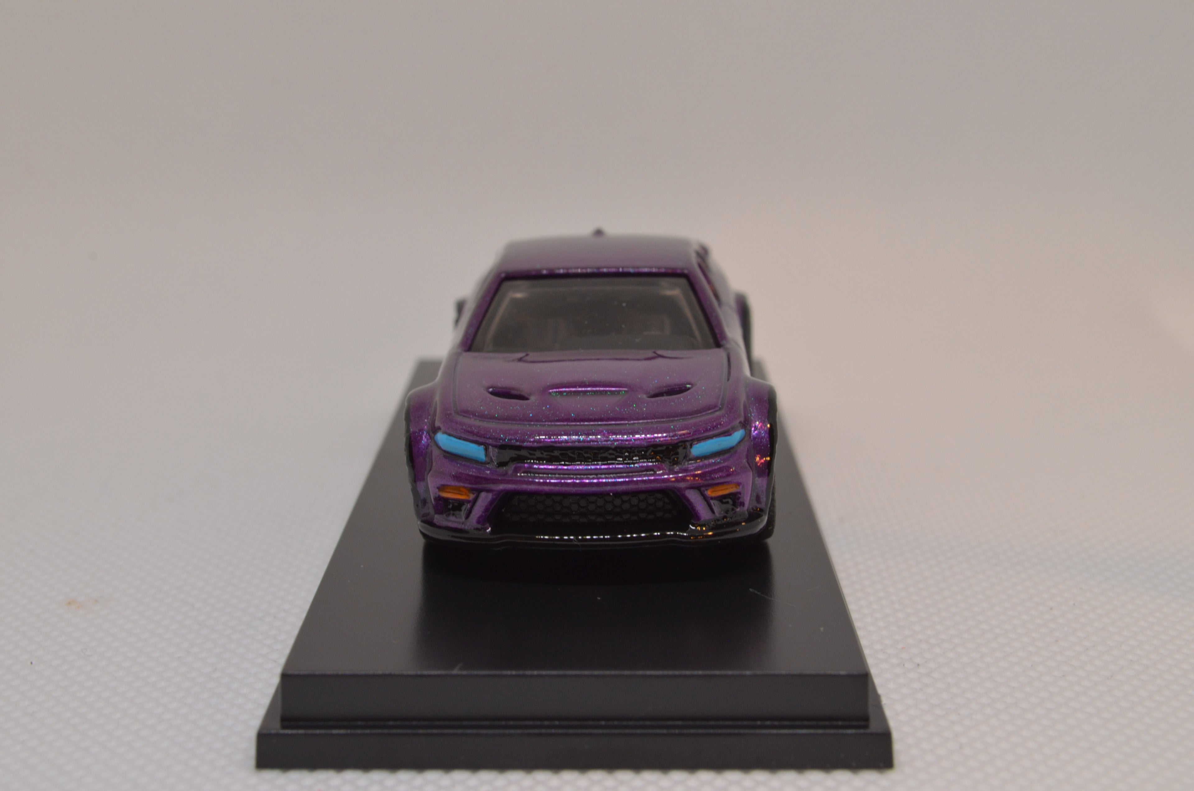Custom Dodge Charger Hellcat Mainline