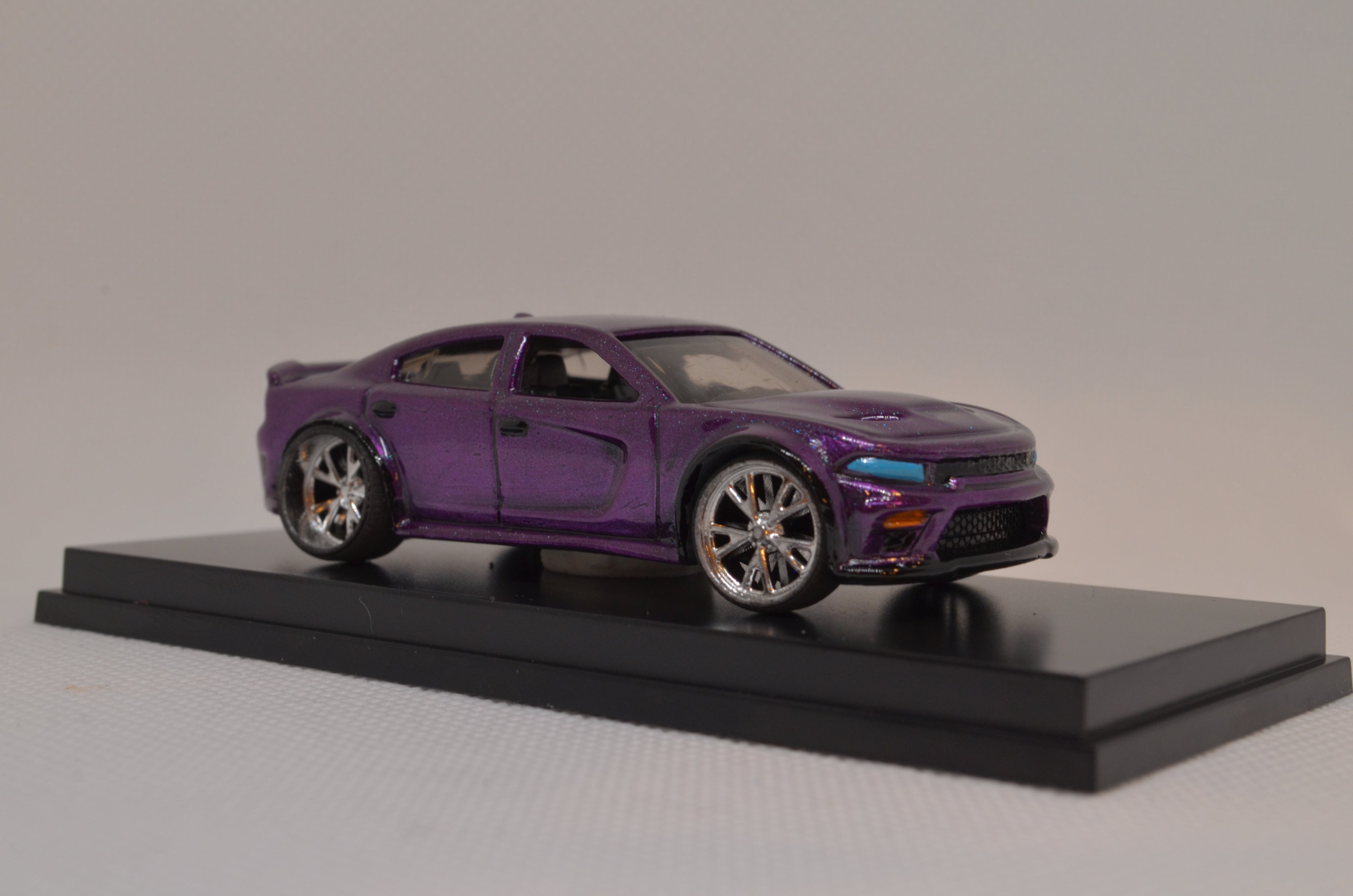 Custom Dodge Charger Hellcat Mainline
