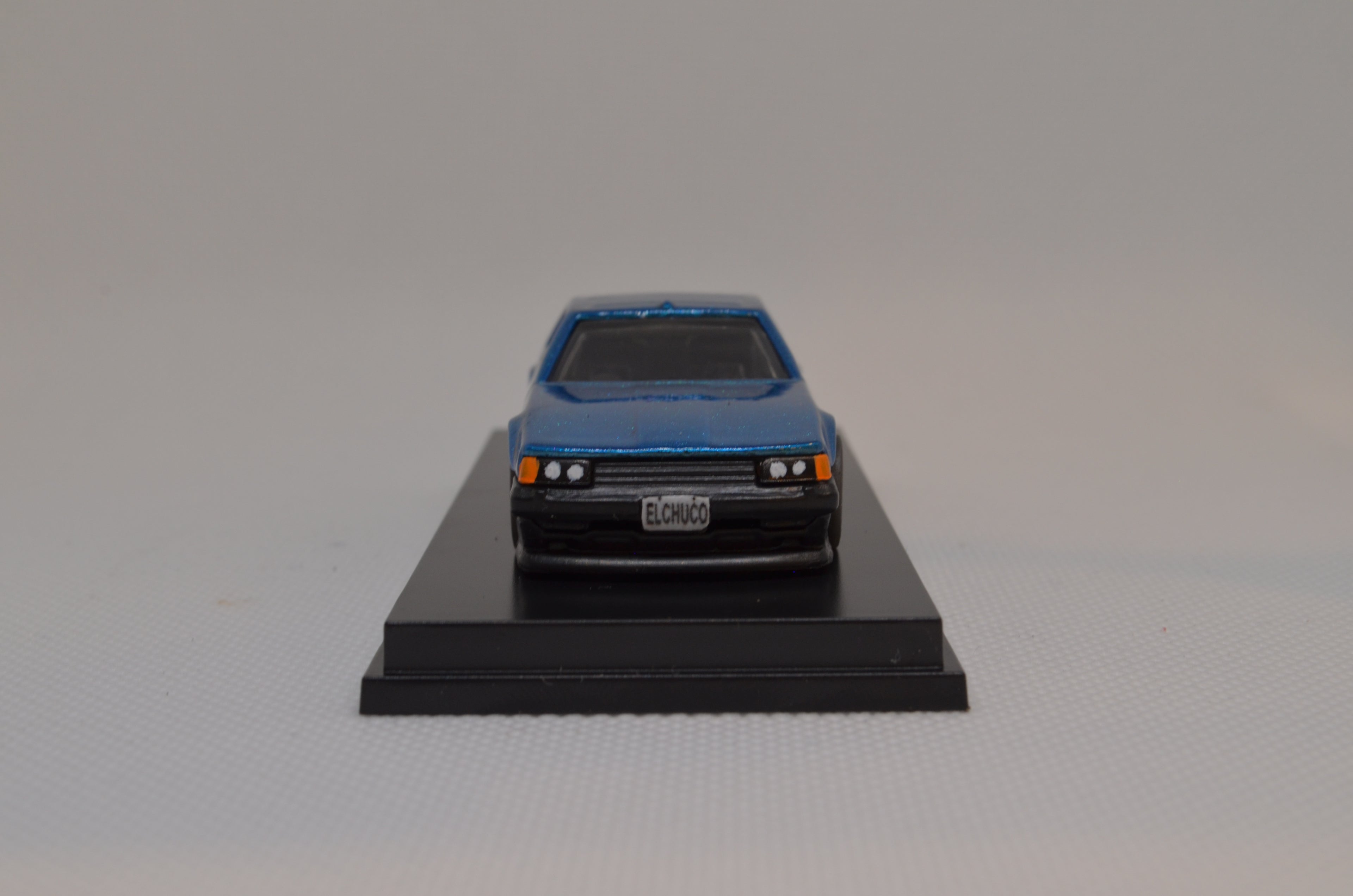 Custom Nissan Skyline R32 Mainline