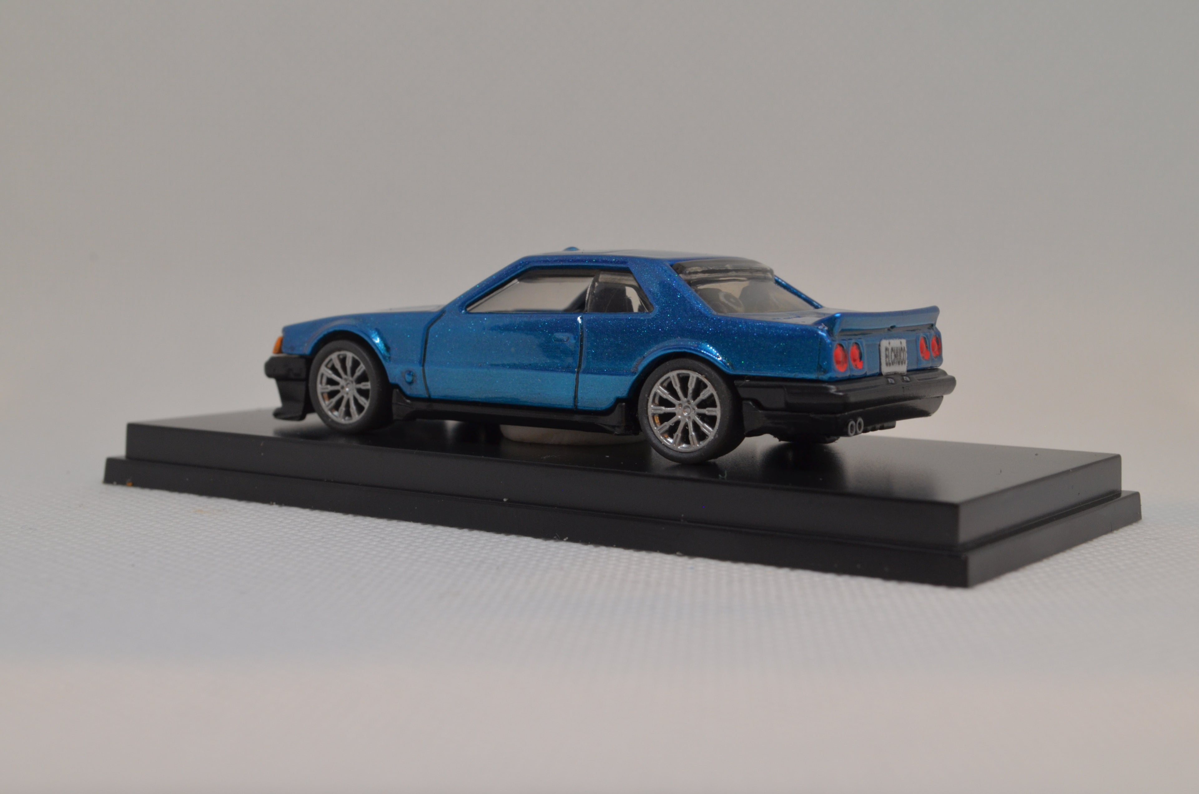 Custom Nissan Skyline R32 Mainline
