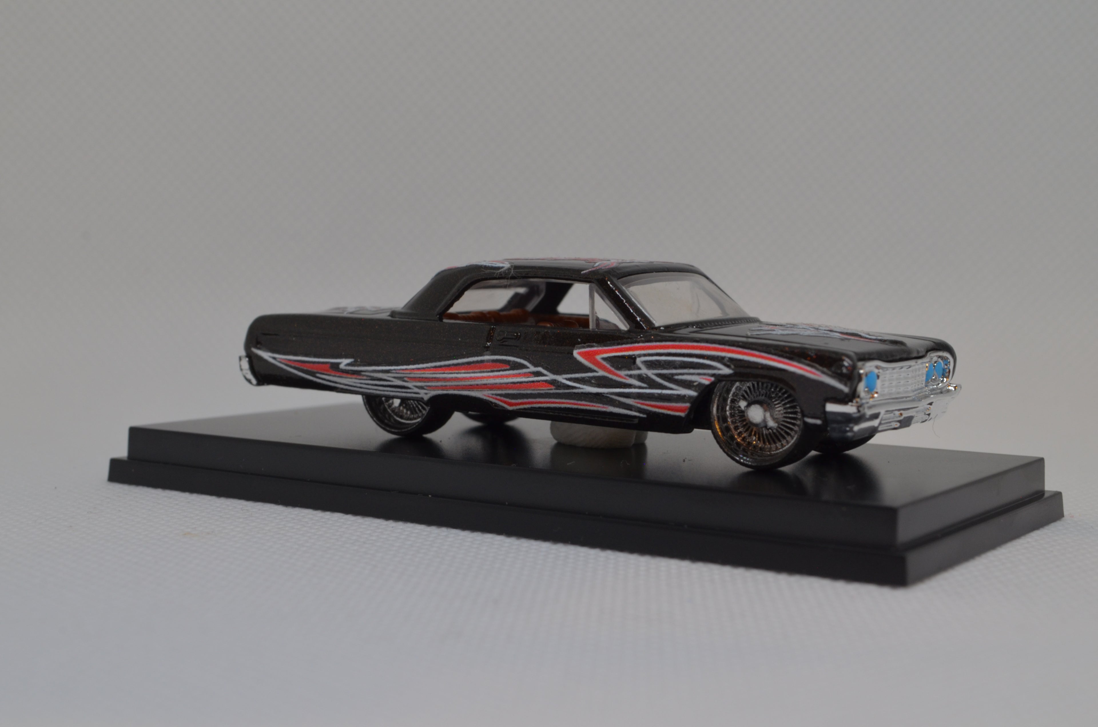 Custom 64 Chevy Impala R32 Mainline