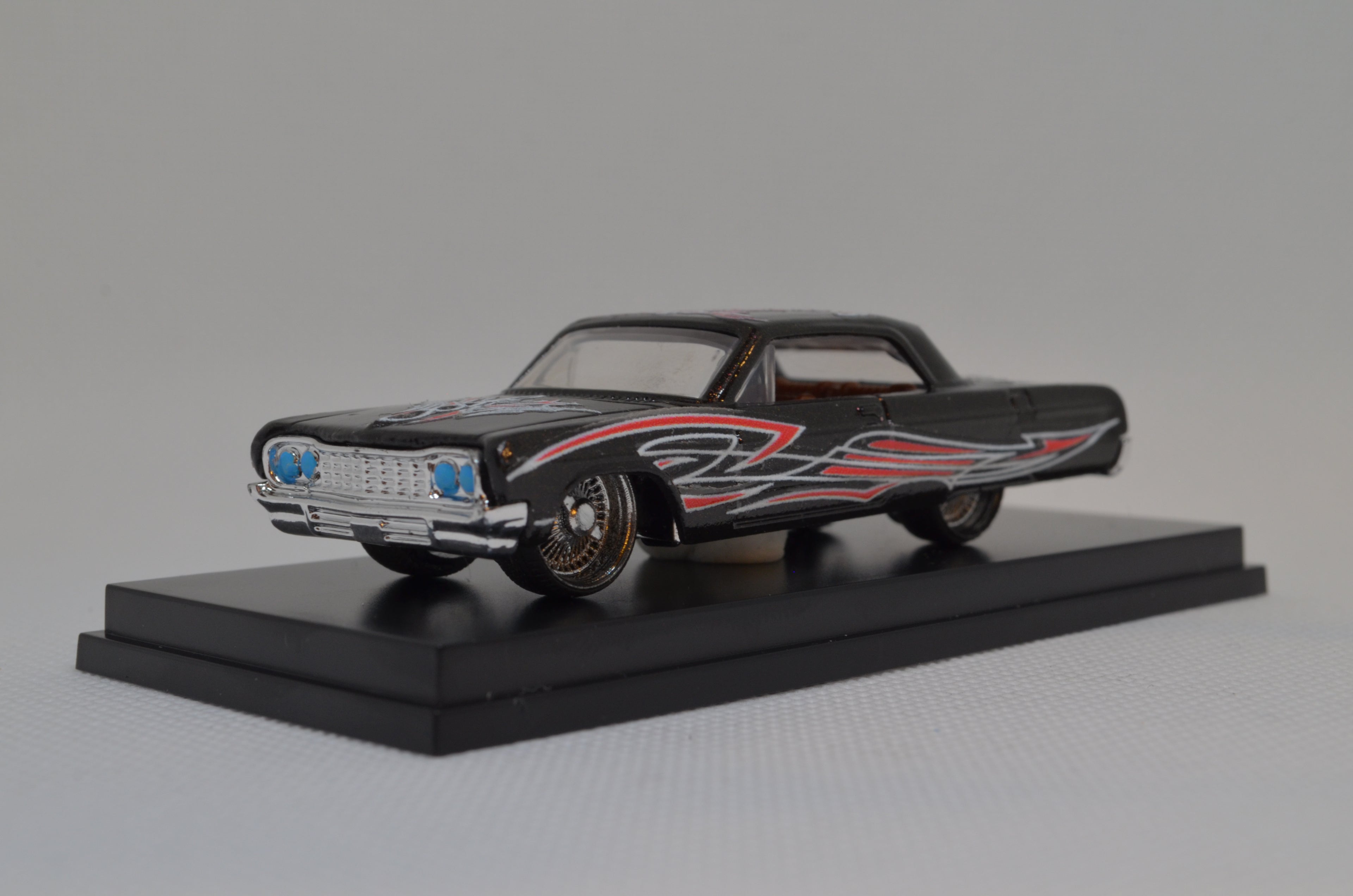 Custom 64 Chevy Impala R32 Mainline