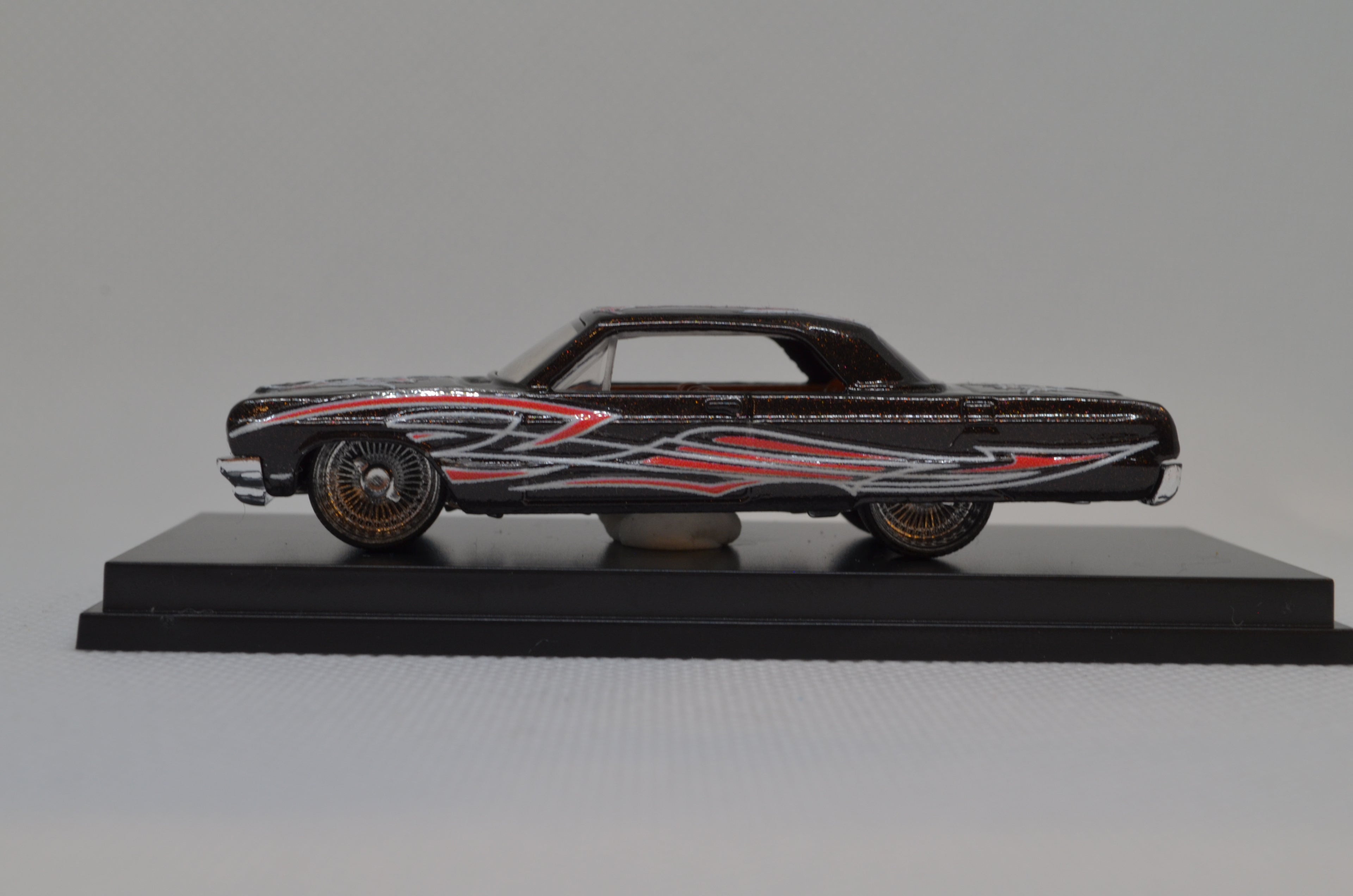 Custom 64 Chevy Impala R32 Mainline