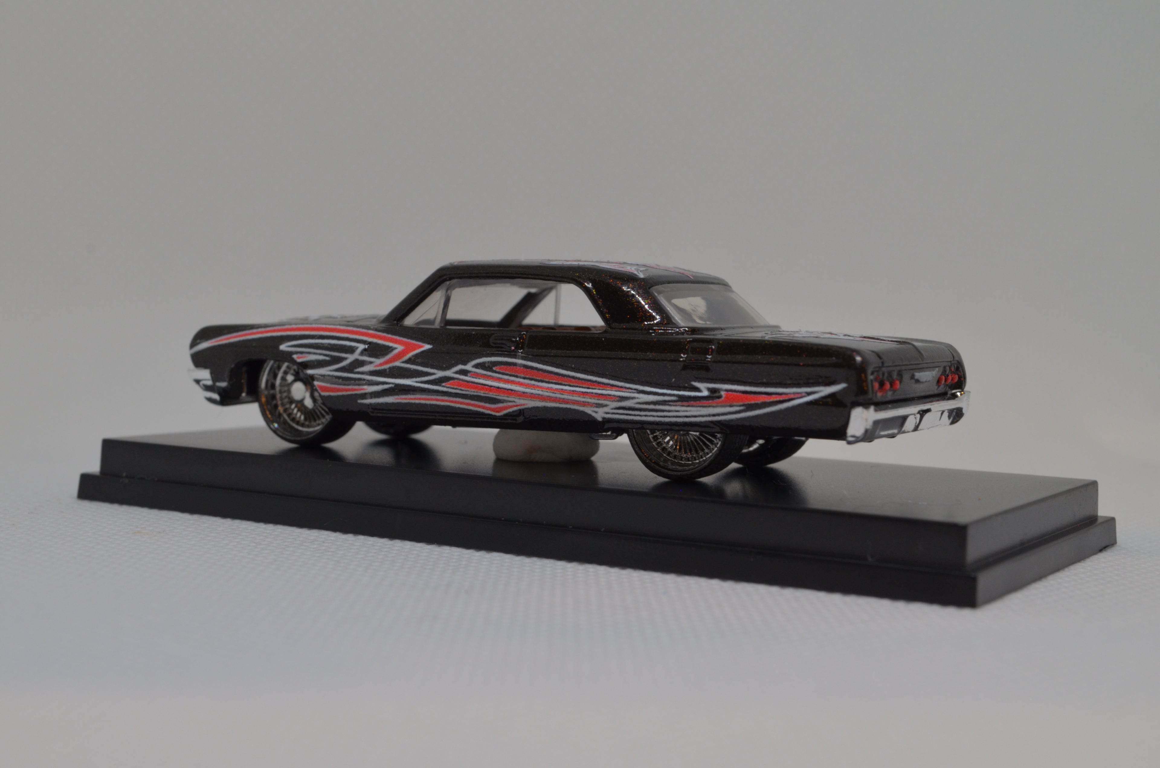 Custom 64 Chevy Impala R32 Mainline