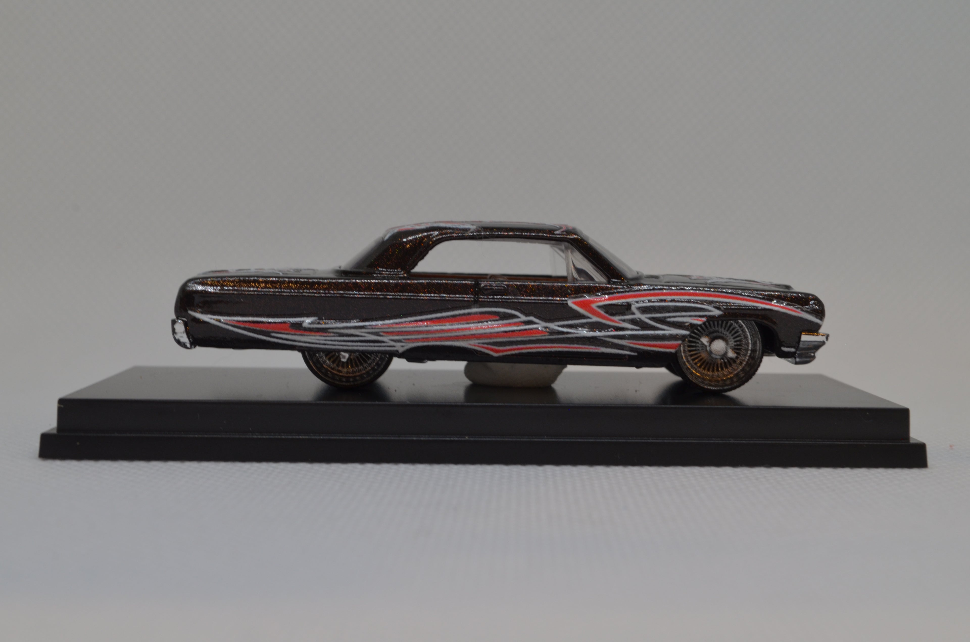 Custom 64 Chevy Impala R32 Mainline