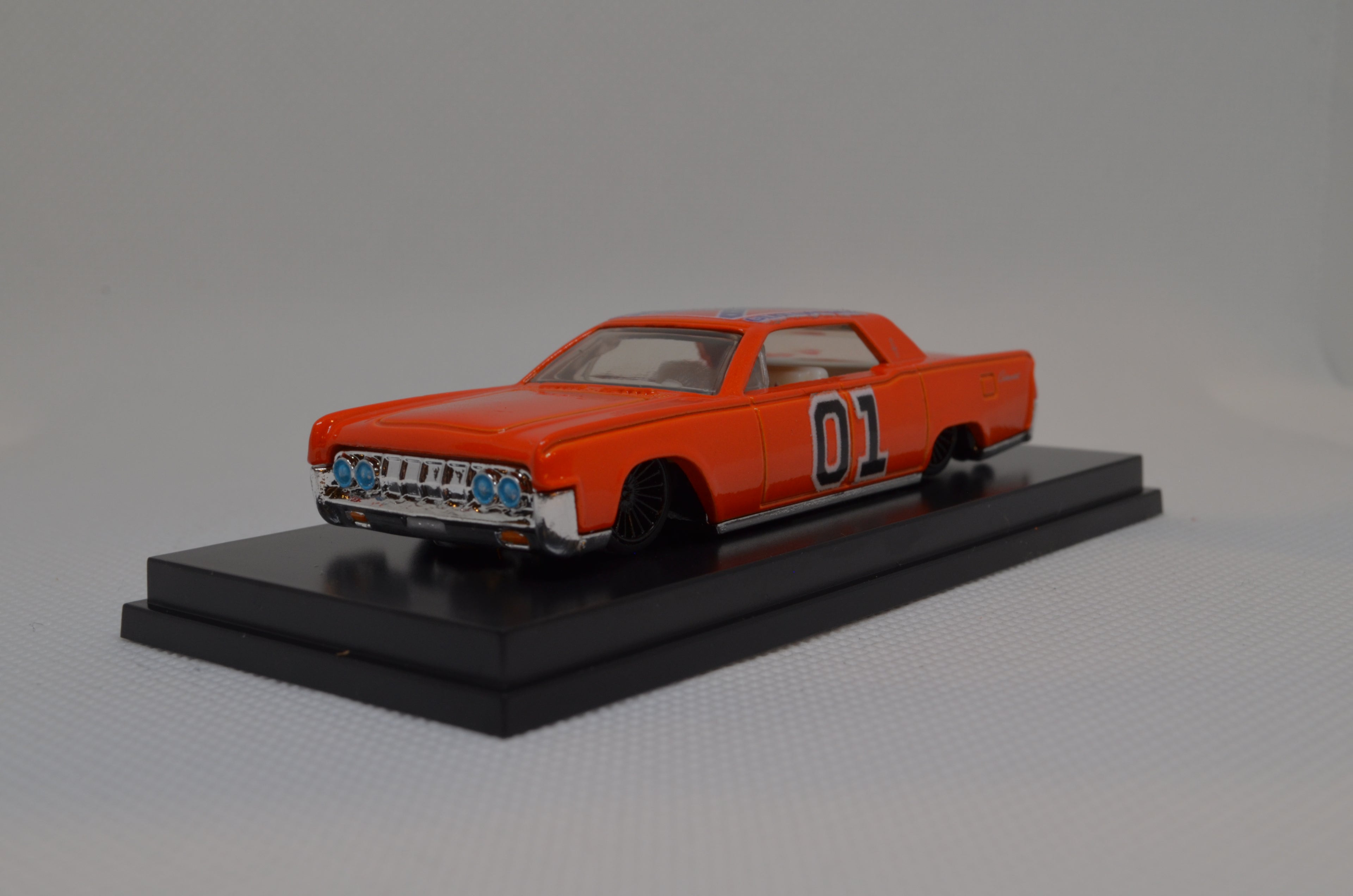Custom Lincoln Continental General Lee Livery Slammed Mainline