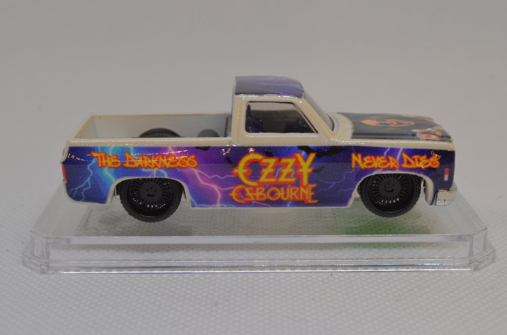 Custom 83 Silverado Ozzy Livery Mainline
