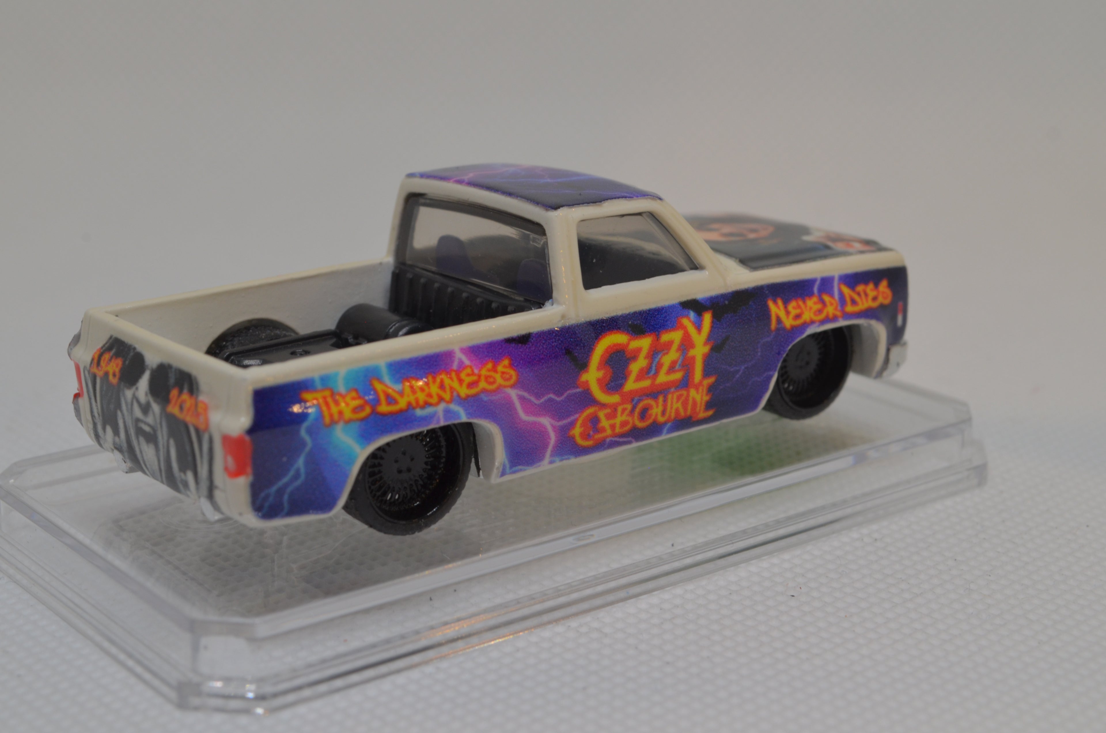 Custom 83 Silverado Ozzy Livery Mainline
