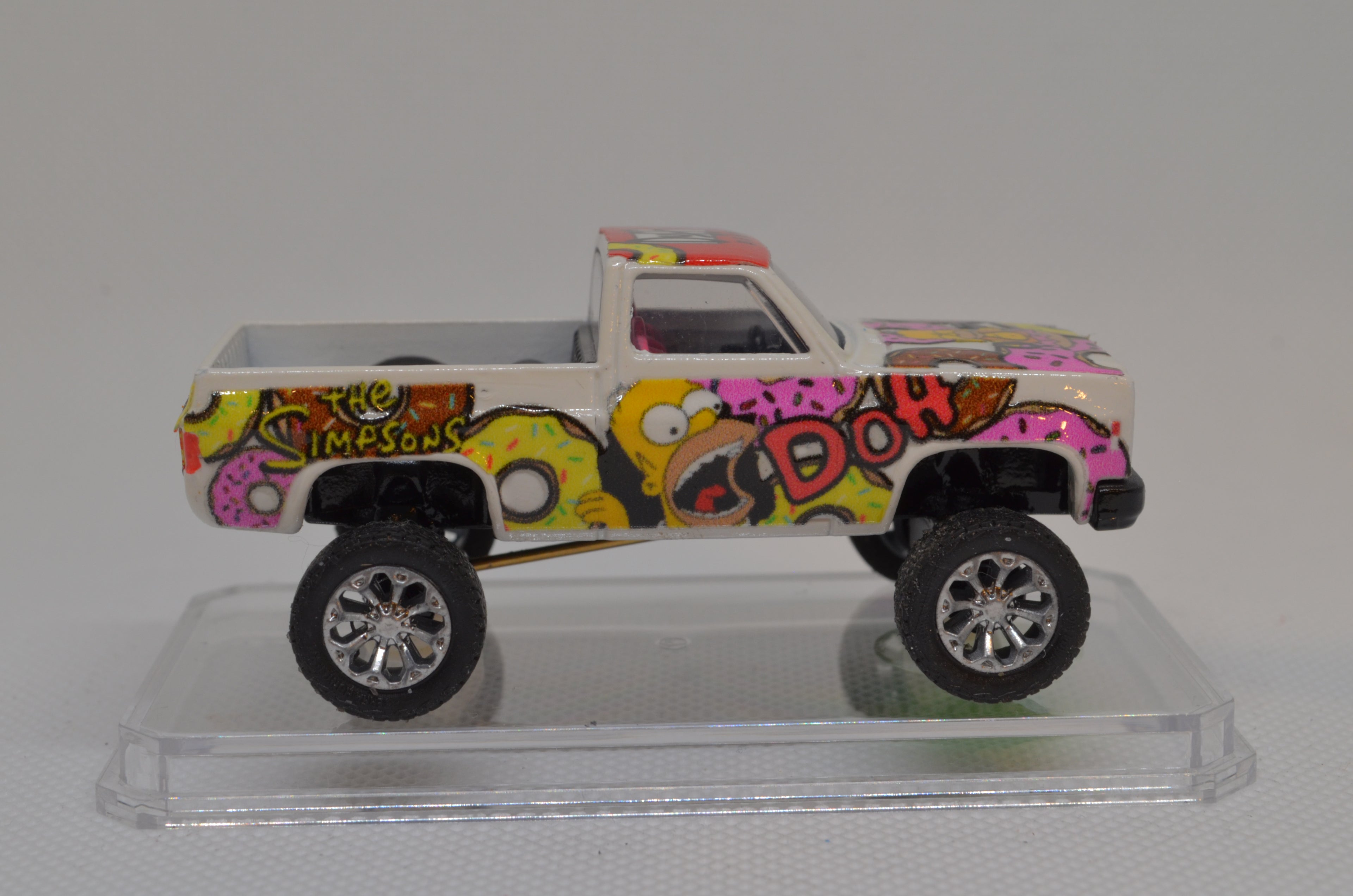 Custom 83 Silverado Homer Simpson Livery Lifted Mainline