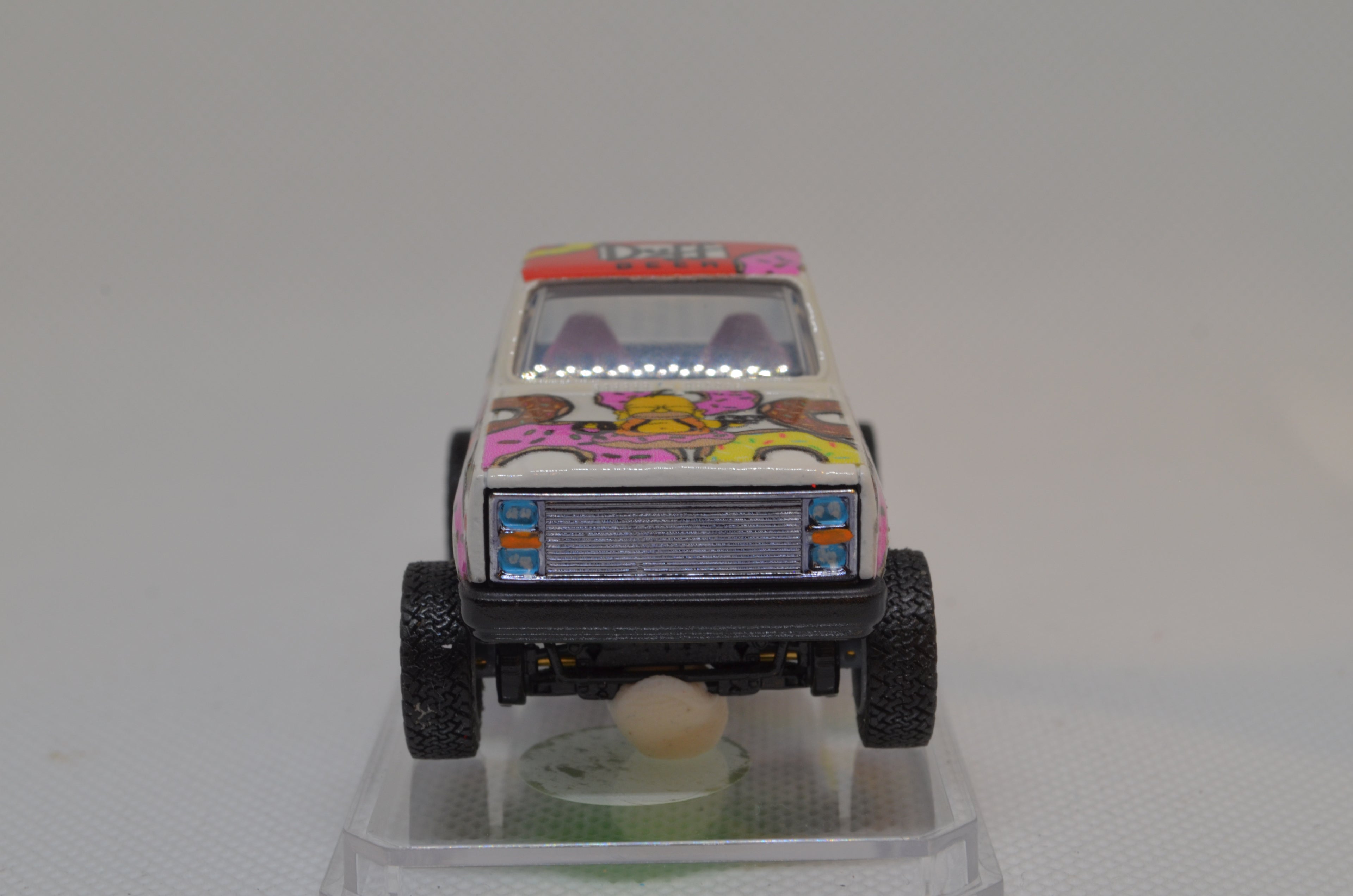 Custom 83 Silverado Homer Simpson Livery Lifted Mainline
