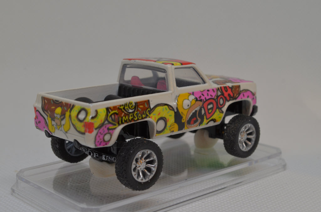 Custom 83 Silverado Homer Simpson Livery Lifted Mainline