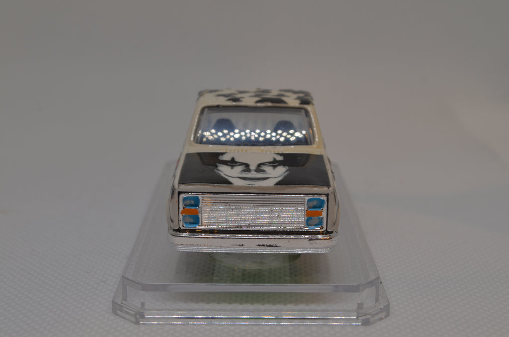 Custom 83 Silverado The Crow Livery Mainline