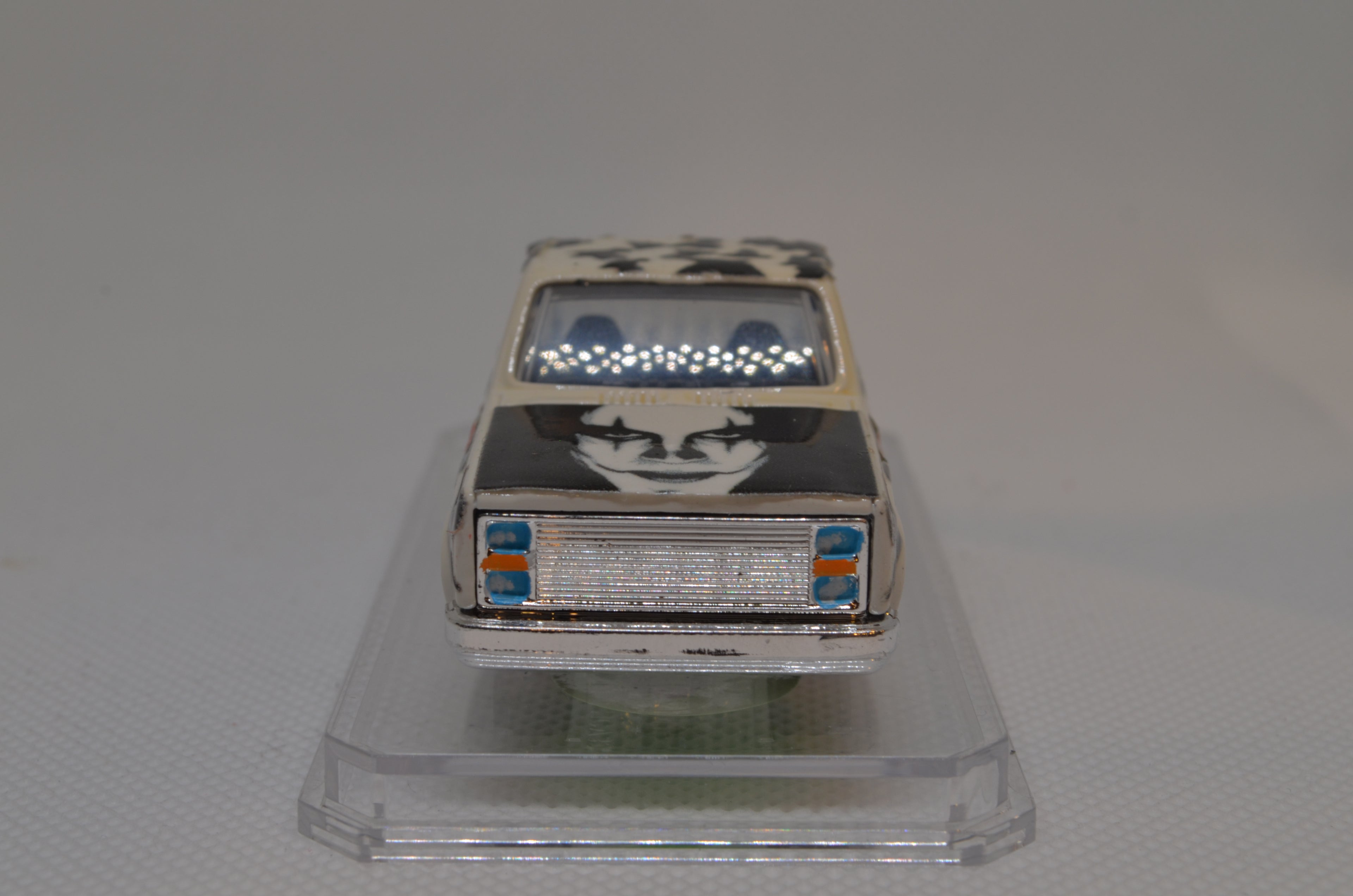 Custom 83 Silverado The Crow Livery Mainline