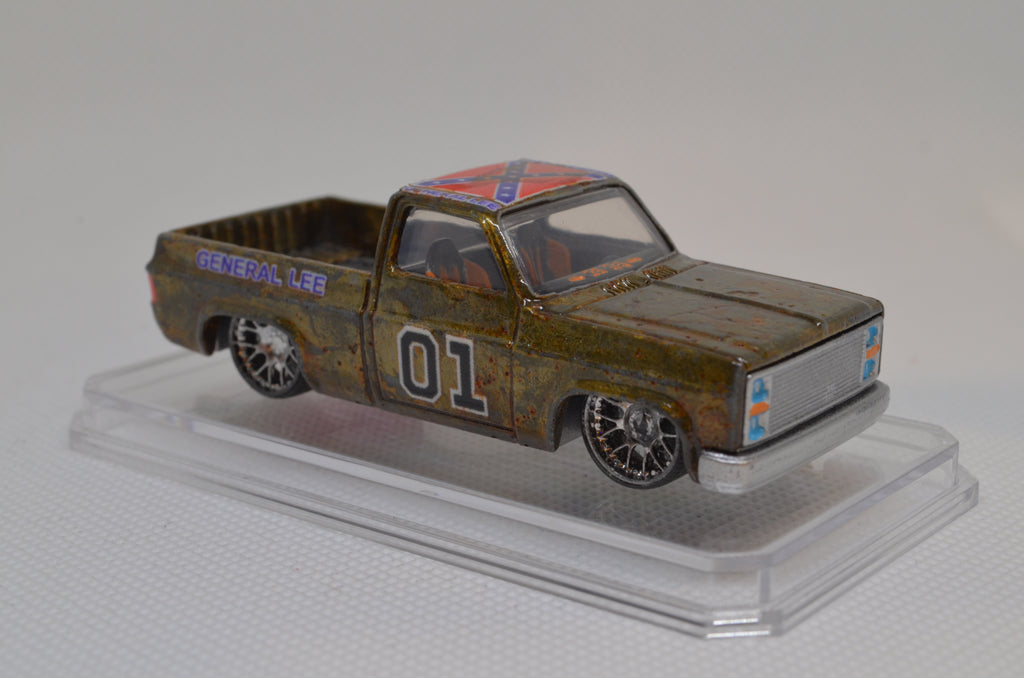 Custom 83 Silverado Patina General Lee Dukes of Hazard Livery Mainline