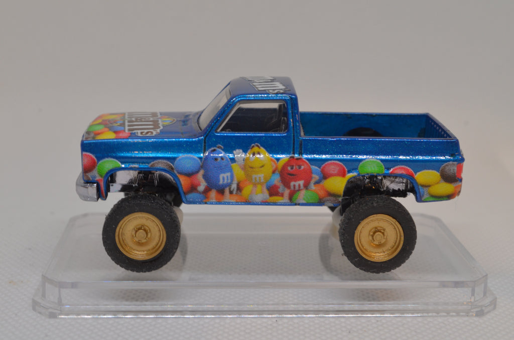 Custom 83 Silverado M&M Livery Lifted Mainline