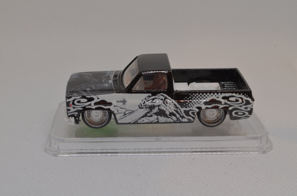Custom 83 Silverado Godzilla Livery Mainline