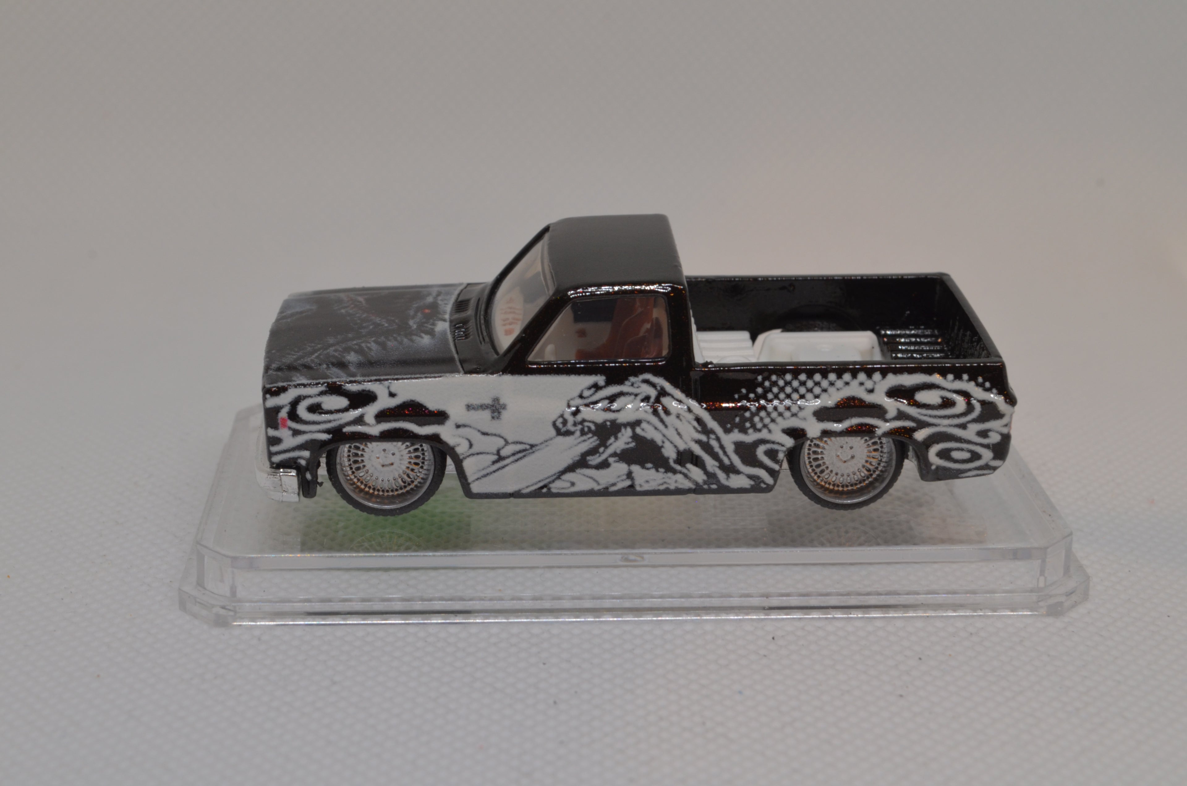 Custom 83 Silverado Godzilla Livery Mainline