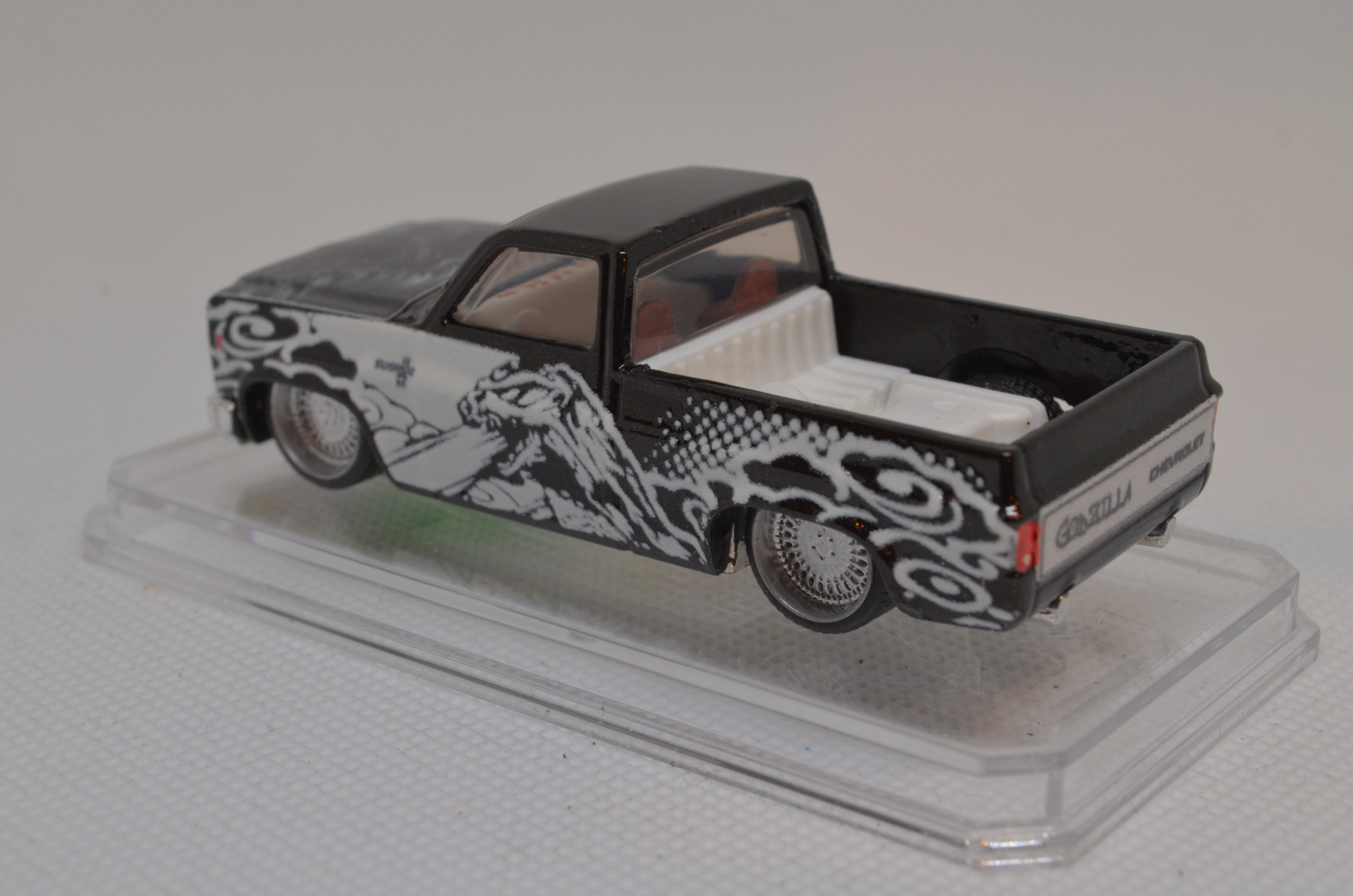 Custom 83 Silverado Godzilla Livery Mainline